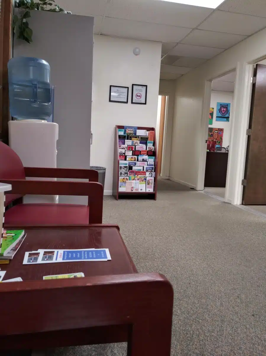 Abilene Betty Hardwick - Thumbnail 4