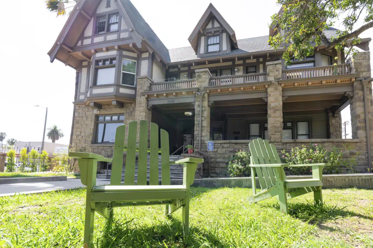 Alcoholism Center for Women - Thumbnail 3