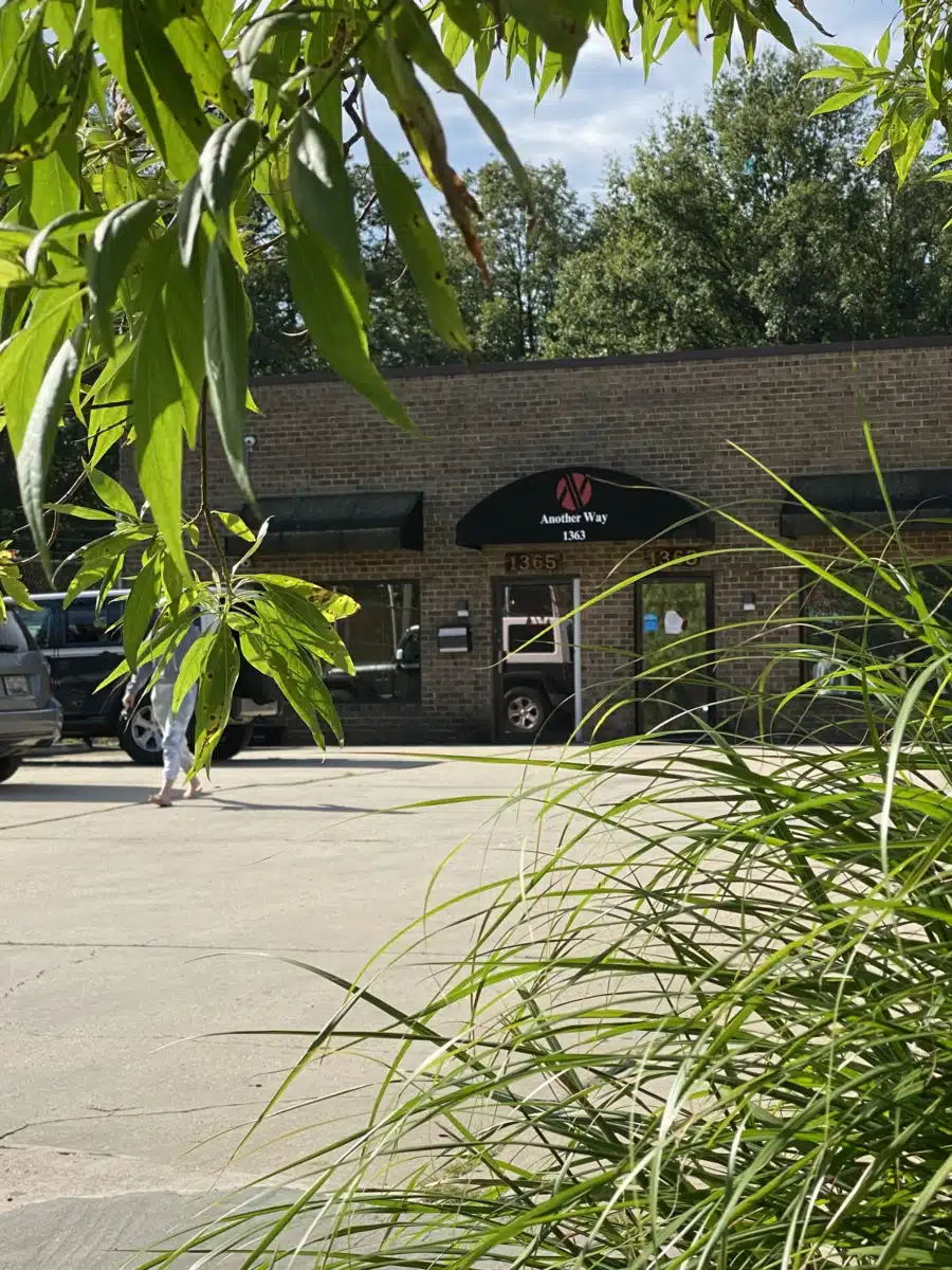 Another Way Inc - Thumbnail 3