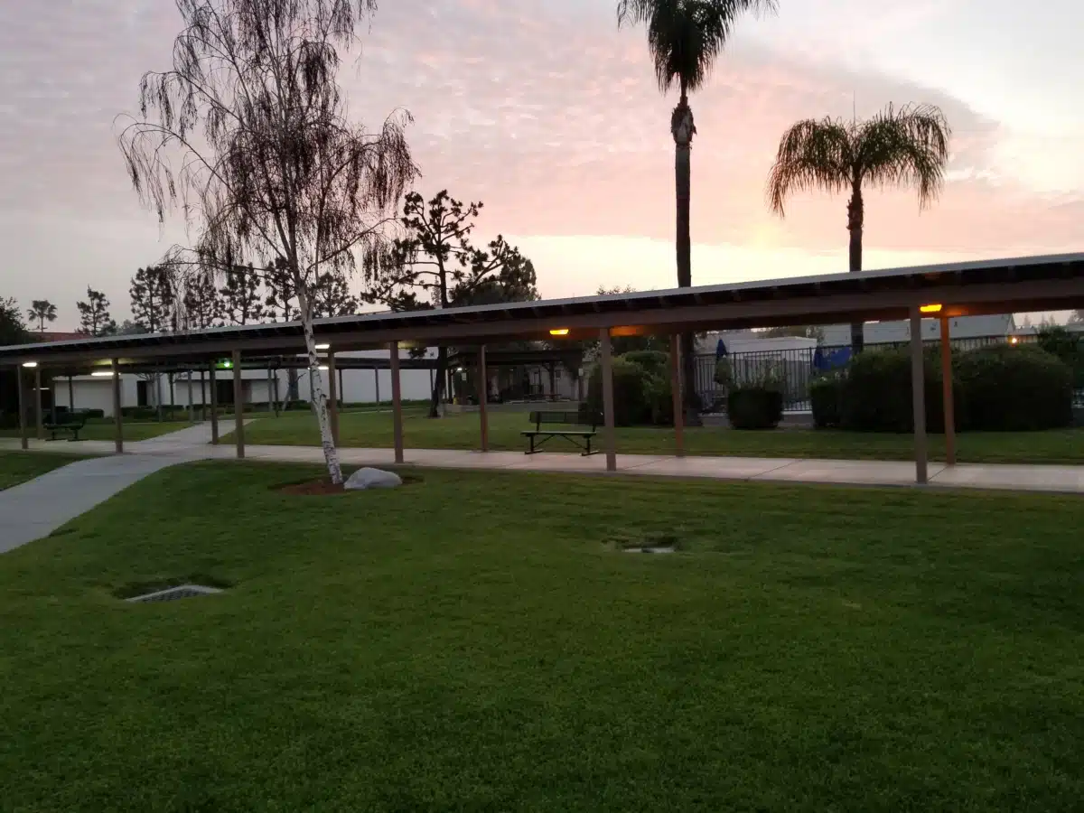 Aurora Charter Oak Hospital - Thumbnail 4