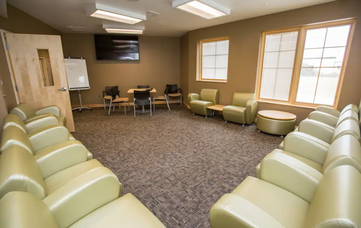 Aurora Village - Thumbnail 10