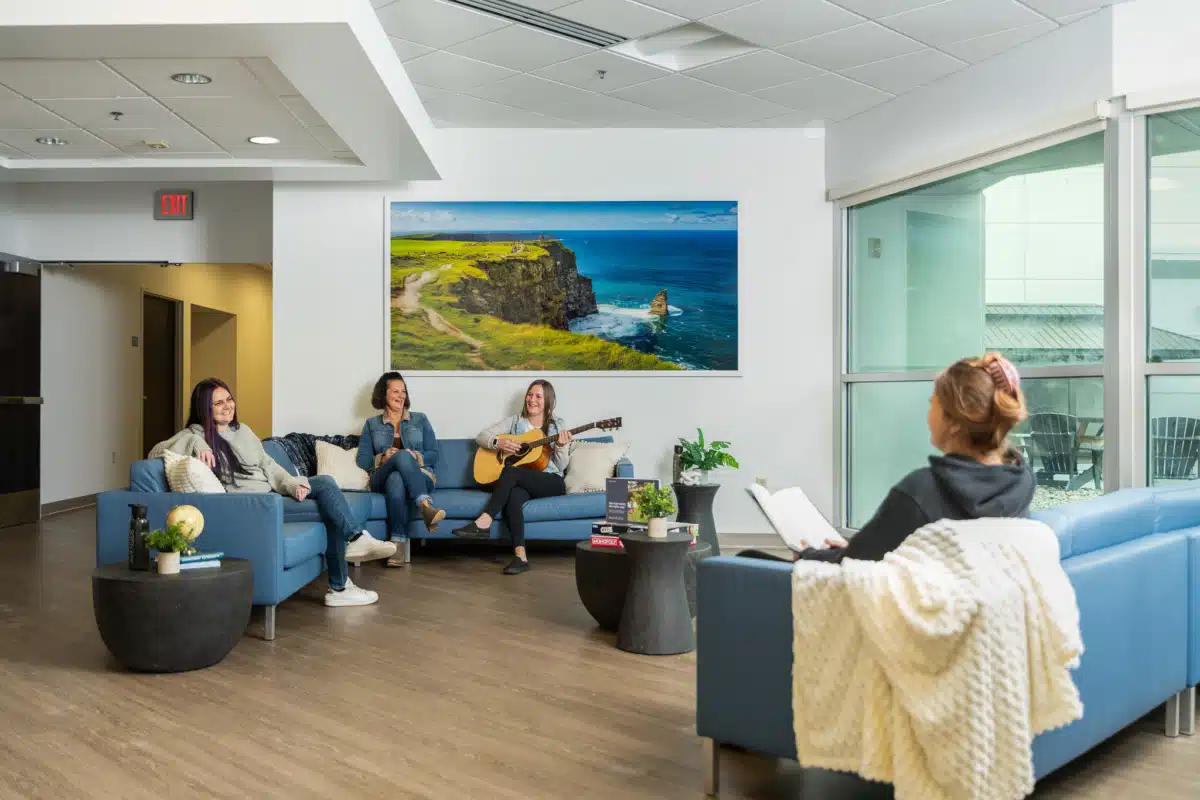 Avenues Recovery Center at Louisville - Thumbnail 9