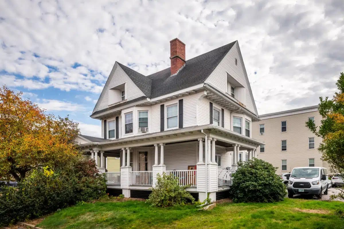 Avenues Recovery Center at New England - Thumbnail 4