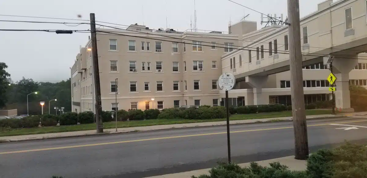 Bon Secours Community Hospital - Thumbnail 9