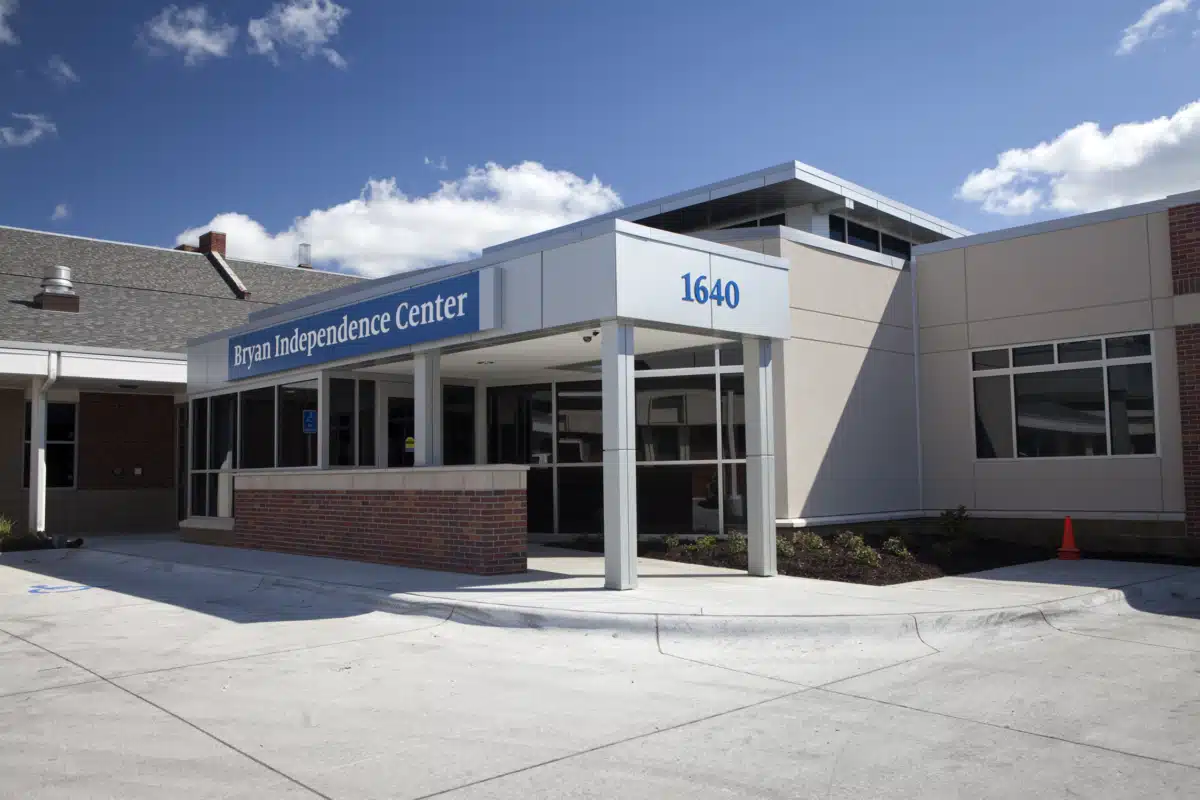 Bryan Medical Center West - Thumbnail 2