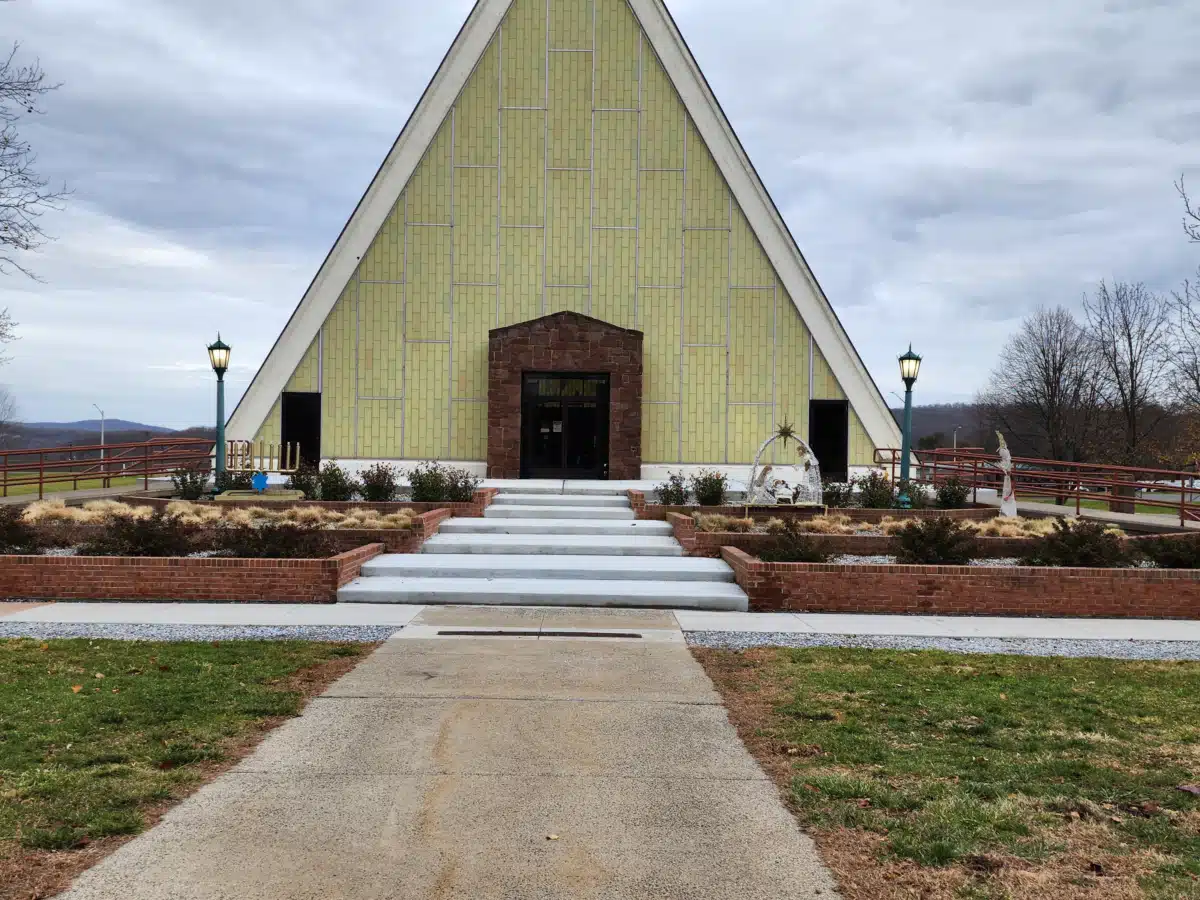 Connecticut Valley Hospital - Thumbnail 9