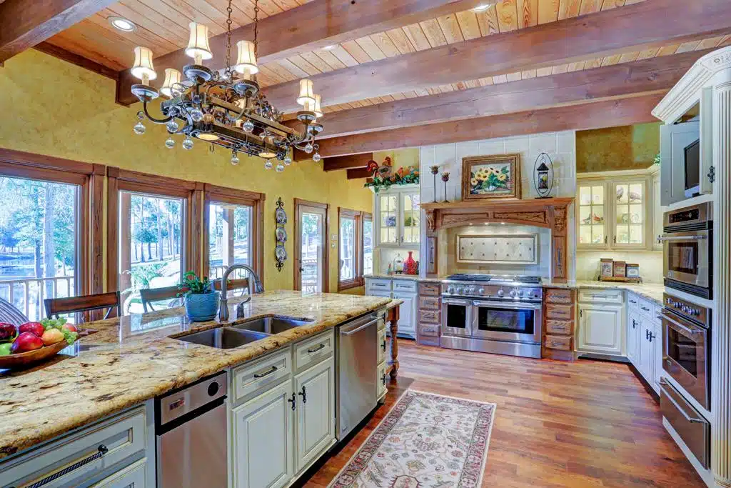 Cypress Lakes Lodge - Thumbnail 6