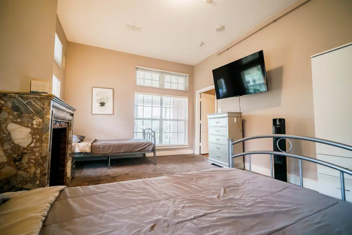 Discovery Point Retreat - Thumbnail 3