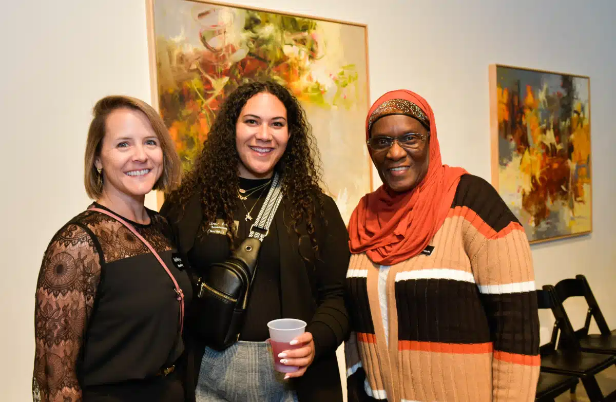 Dont Look Back Center - Thumbnail 5