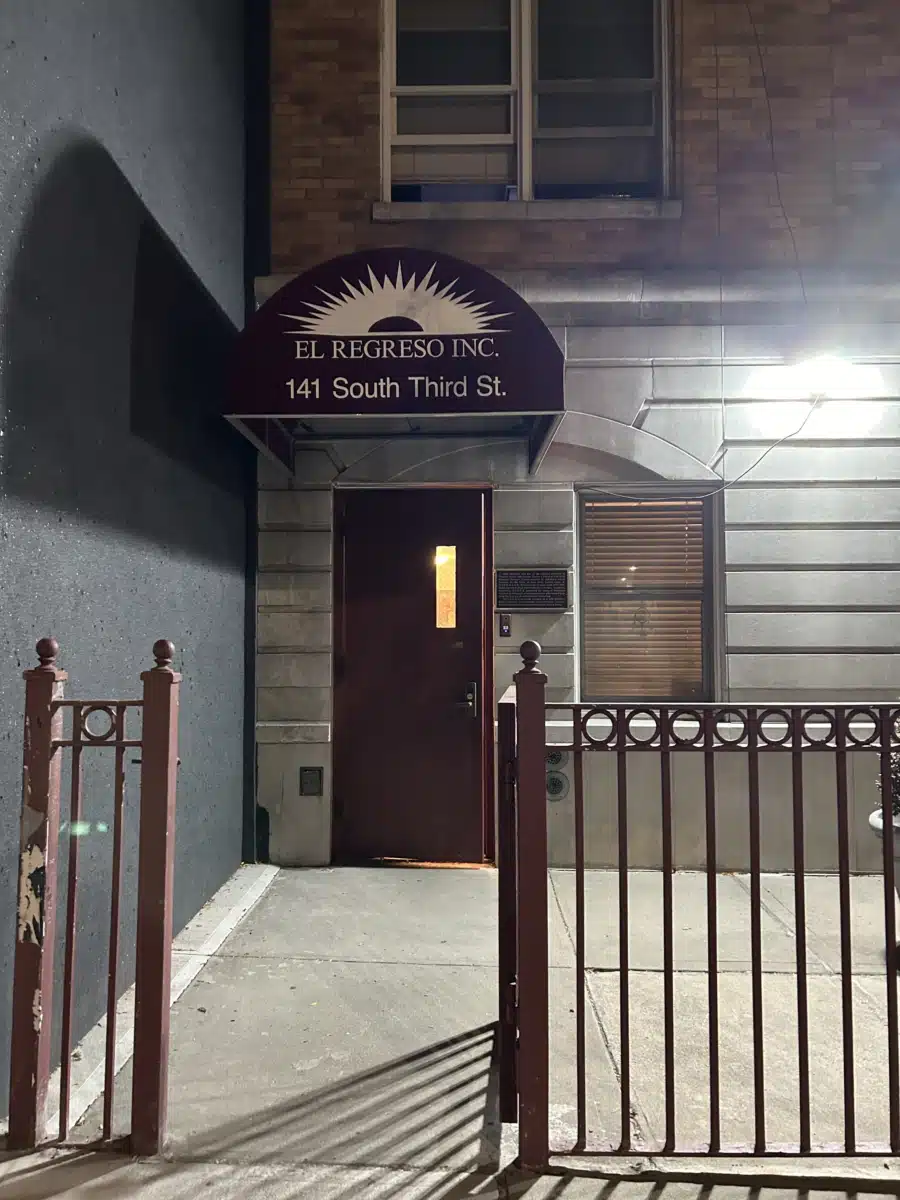 El Regreso Inc - Thumbnail 2