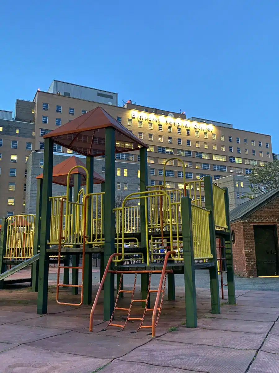 Elmhurst Hospital Center - Thumbnail 7