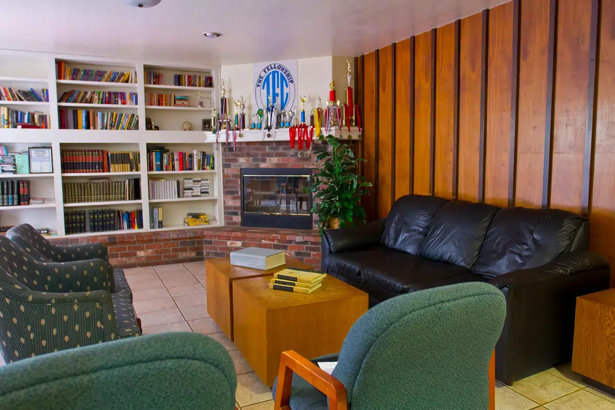 Fellowship Center - Thumbnail 2