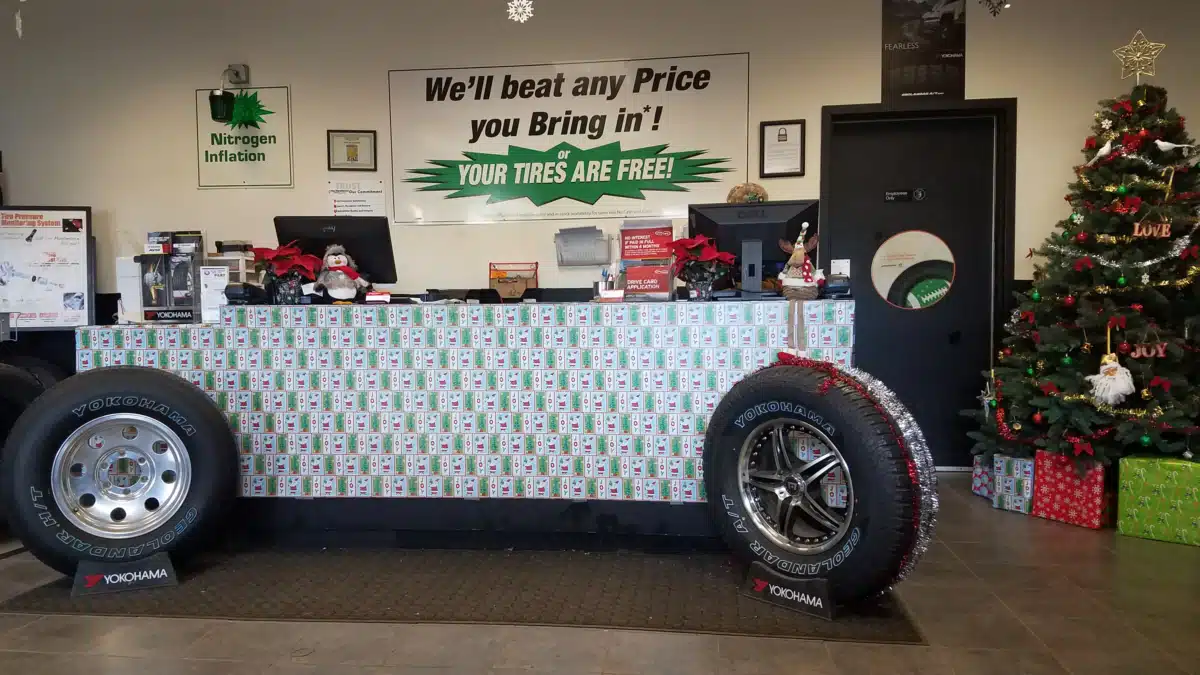 Headrest - Thumbnail 3