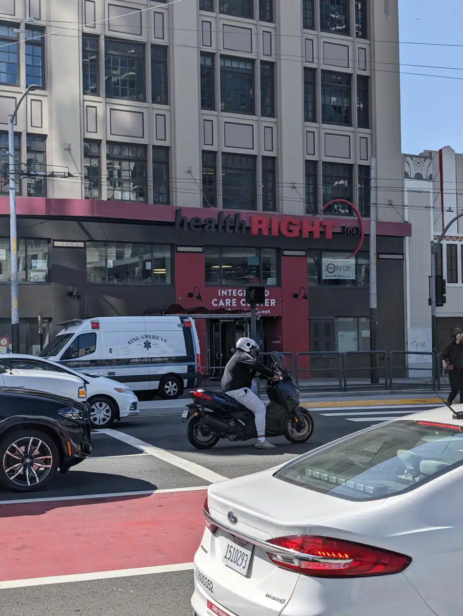 HealthRIGHT 360 - Thumbnail 9