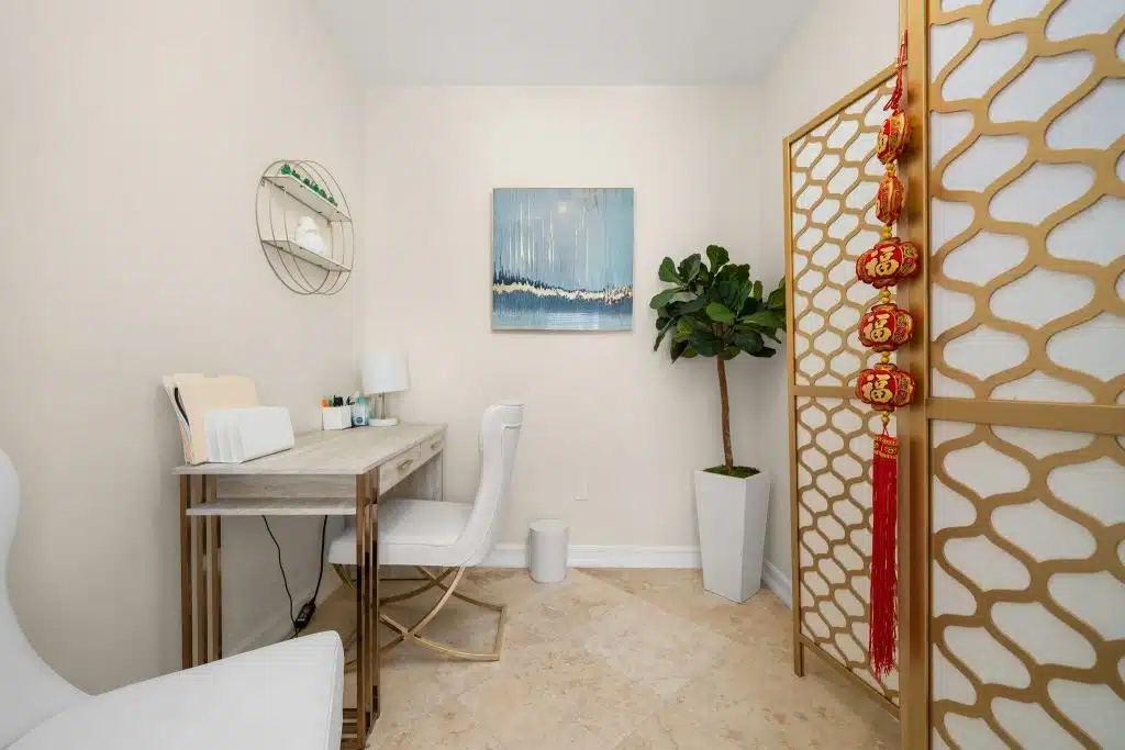 Hollywood and Vine Recovery Center - Thumbnail 4