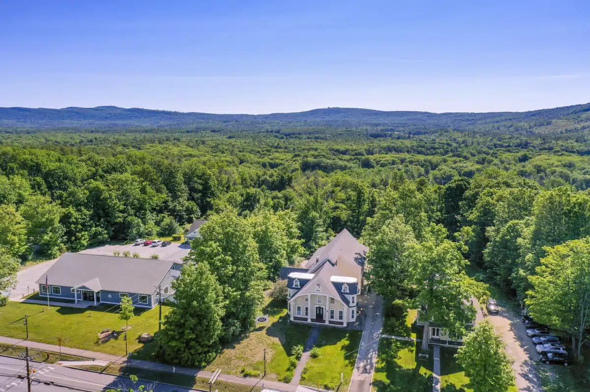 Kathy Ireland Recovery Centers - Thumbnail 7