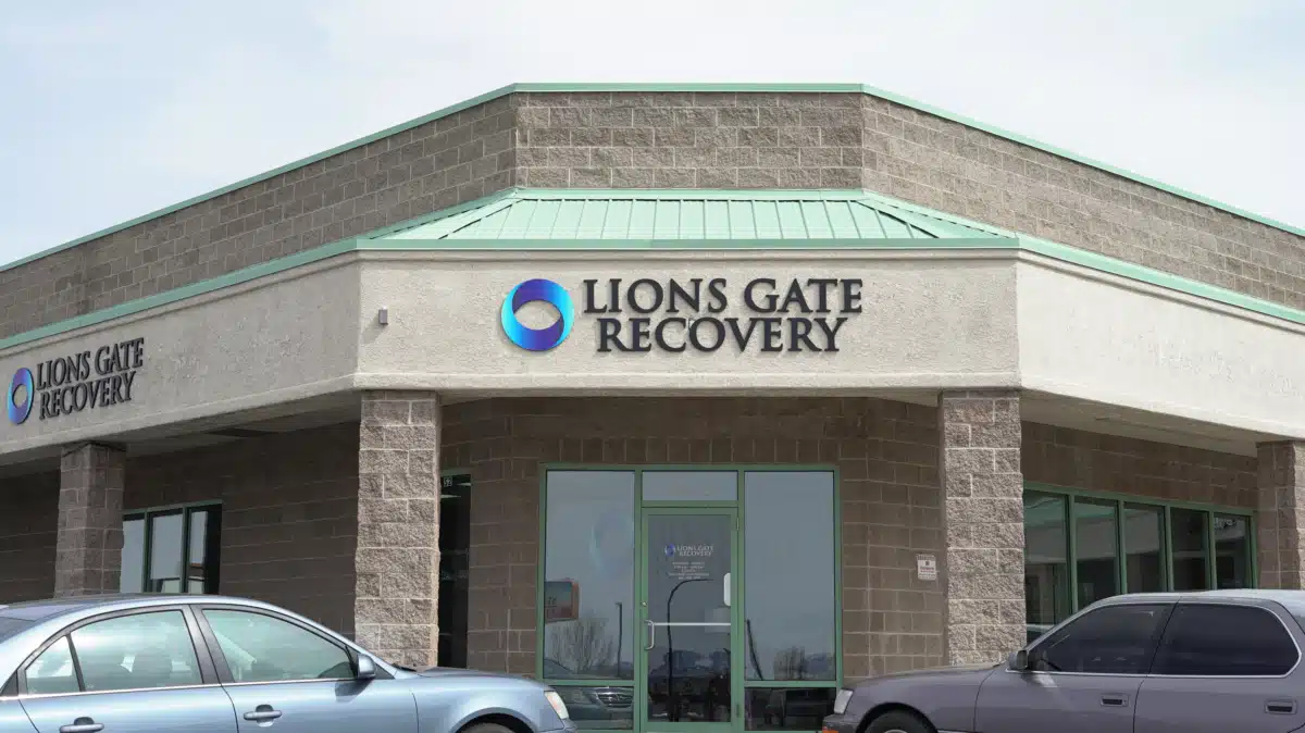 Lions Gate Recovery - Thumbnail 8