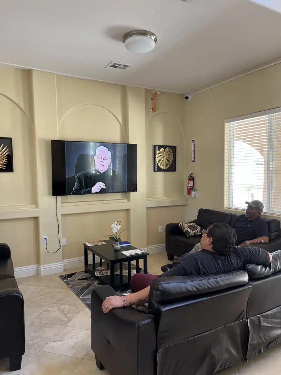 Luxe Treatment Center LLC - Thumbnail 9