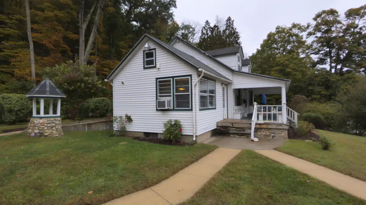 MCCA Trinity Glen Womens Program - Thumbnail 2