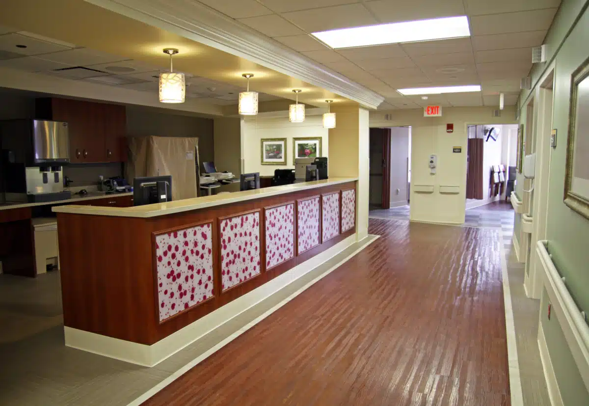 MacNeal Hospital - Thumbnail 3