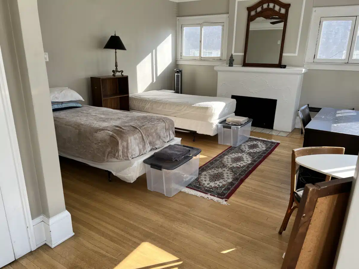 McIntyre House - Thumbnail 2