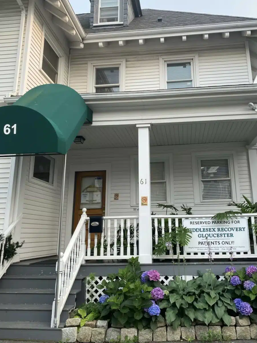 Middlesex Recovery PC - Thumbnail 3