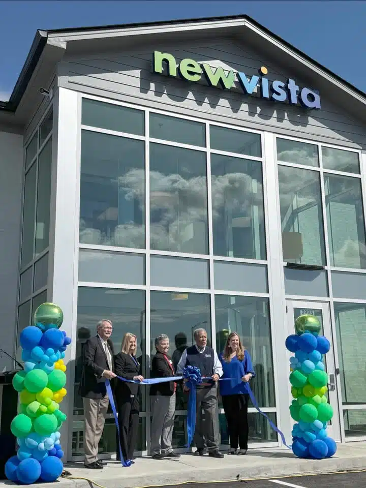 New Vista - Thumbnail 5