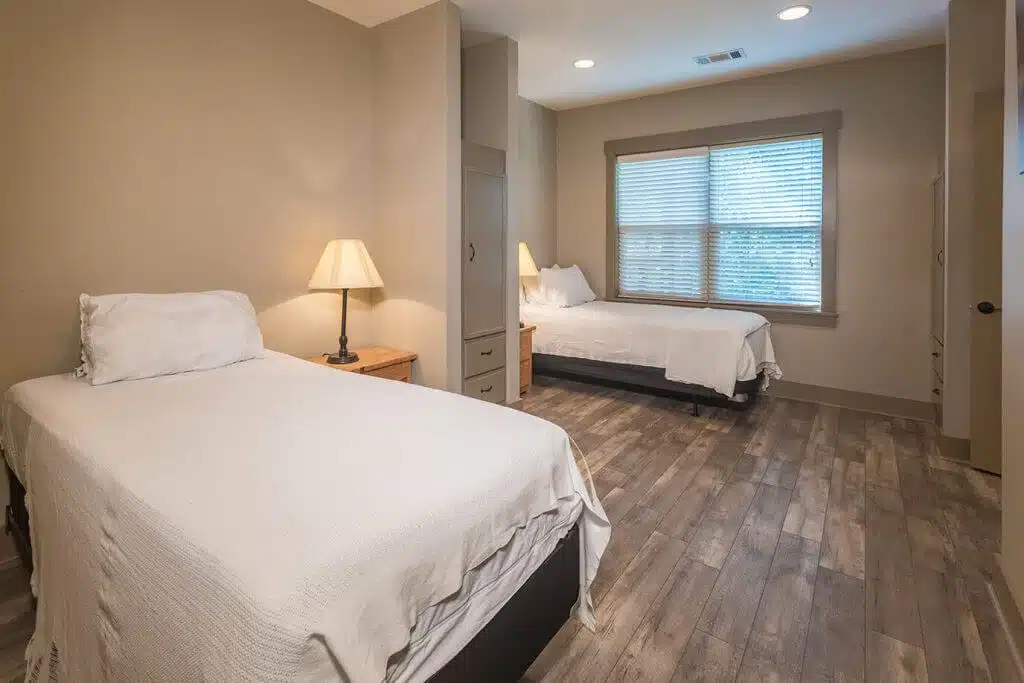 Oxford Treatment Center - Thumbnail 10