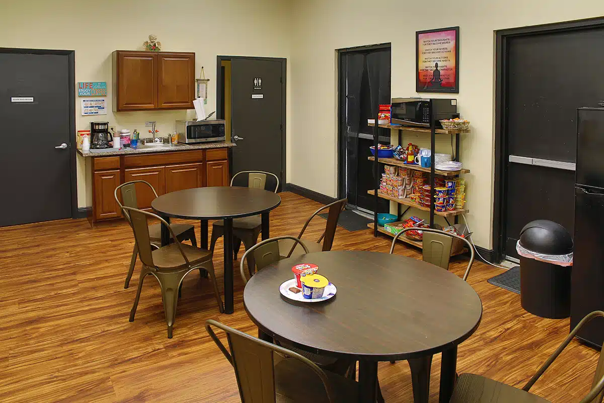 Principles Recovery Center - Thumbnail 2