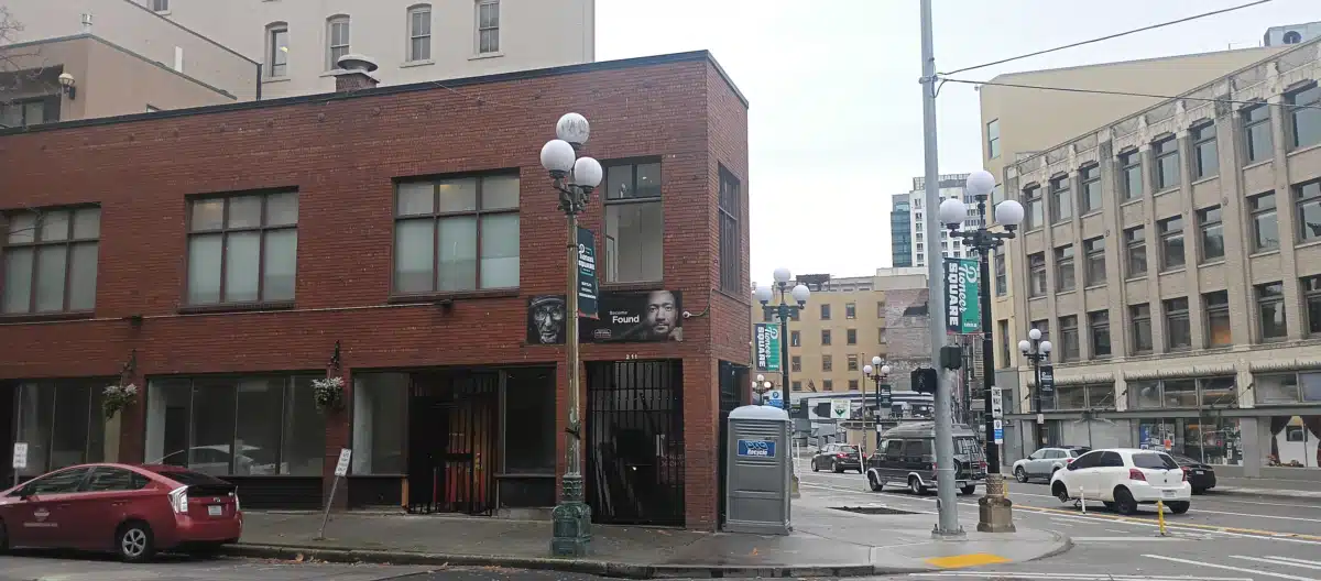 Riverton Place - Thumbnail 2