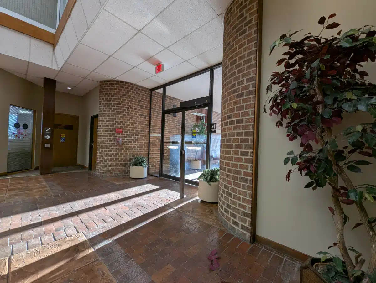 Road to Recovery Lawrence LLC - Thumbnail 3