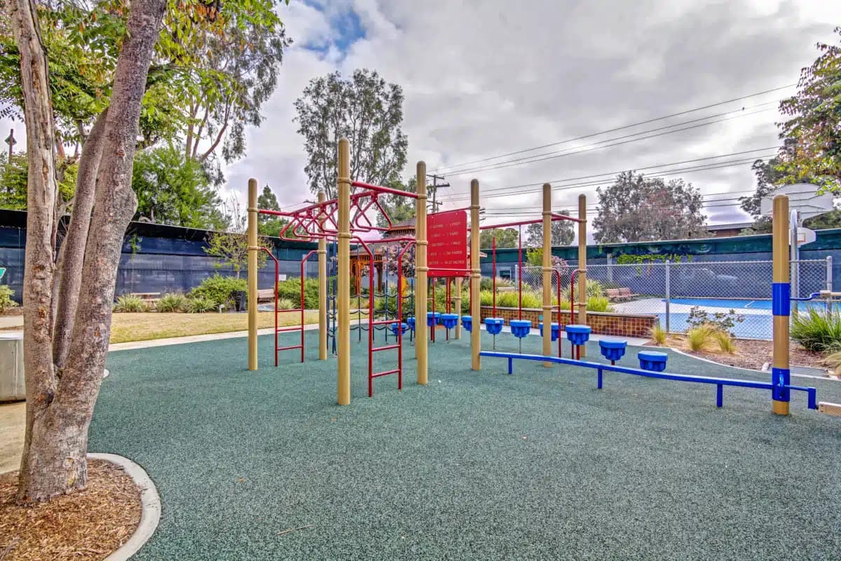 Sharp Mesa Vista Hospital - Thumbnail 8