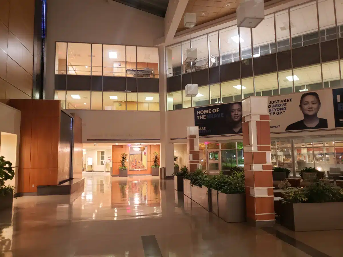 Sinai Hospital - Thumbnail 3