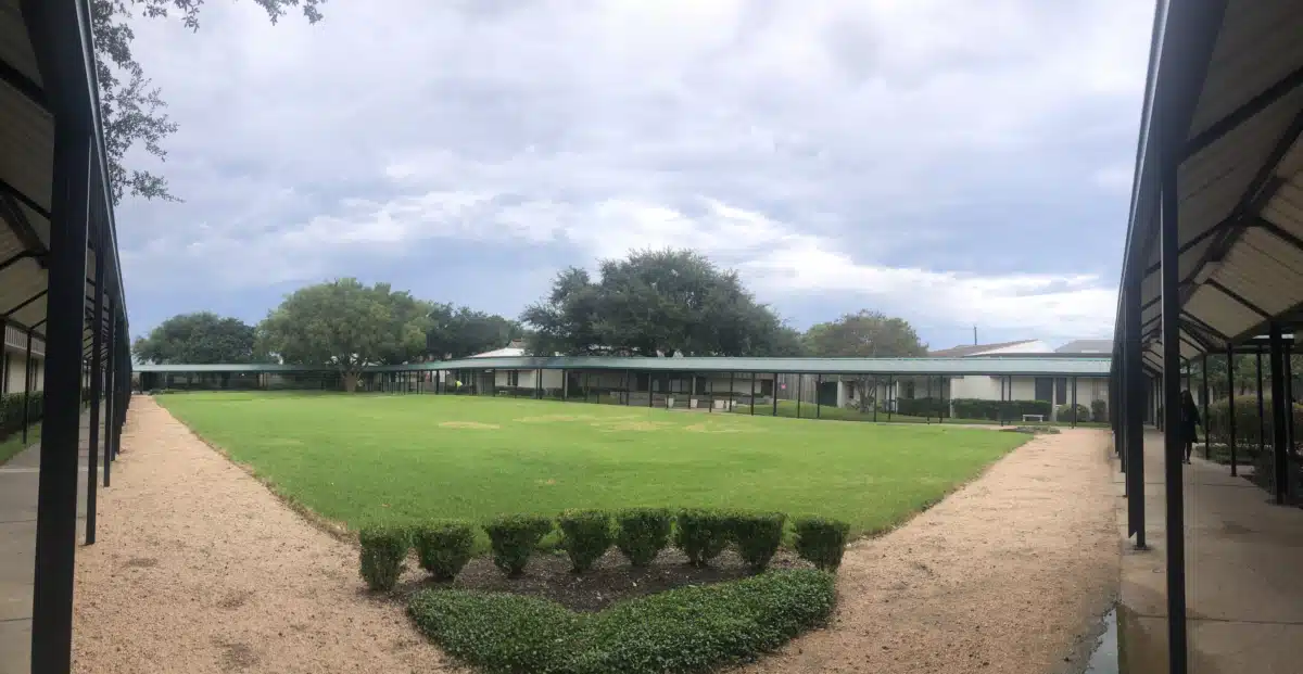 West Oaks Hospital LP - Thumbnail 2