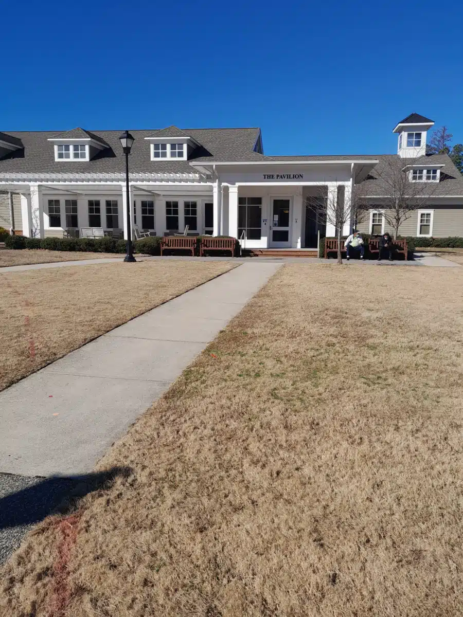 Williamsburg Place - Thumbnail 2