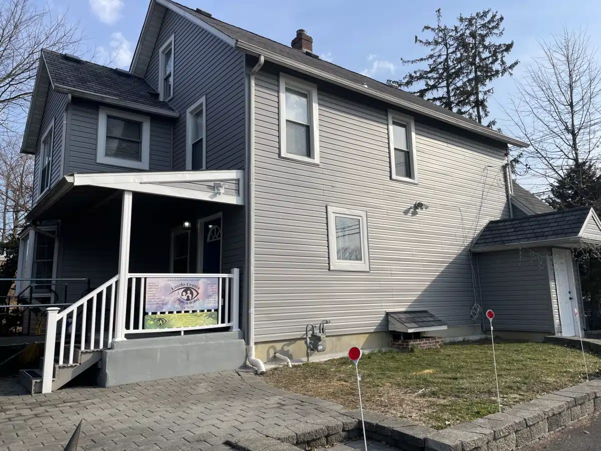 Laszlo Center 4 Hope and Healing